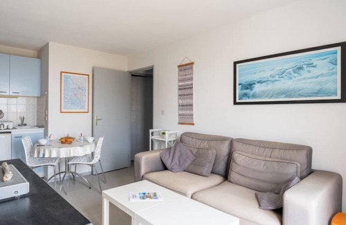 Lacanau-Ocean Apartment | Bleu Marine by Interhome