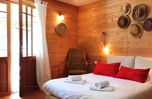 Lege-Cap-Ferret House | Cabane Cactus