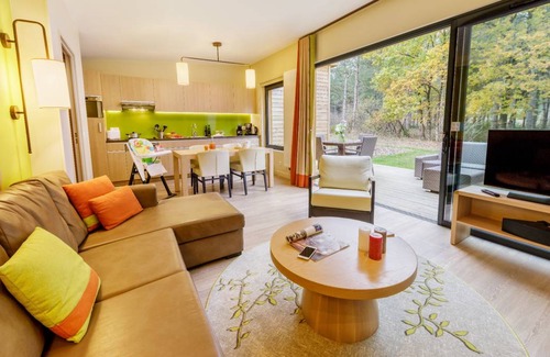Les-Trois-Moutiers Cottage | Cabin ∙ 2 bedrooms ∙ 4 guests