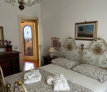 Campi Bisenzio Apartment | Casa Maria (posto auto gratuito)