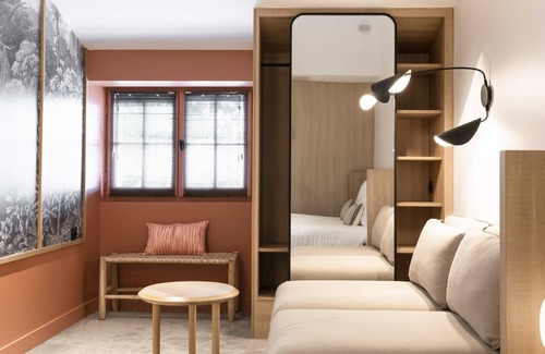Hotel de Ville - Quinconces Hostel | Central Hostel