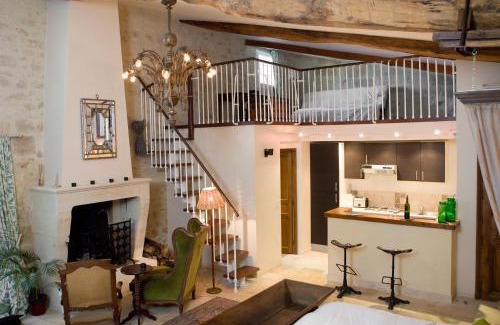 Lussac House | Château Latour Segur Suites & Spa