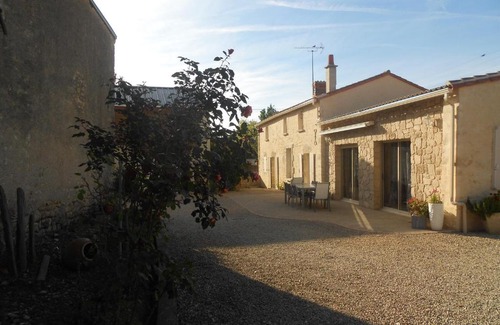 Taize-Maulais House | charmante maison a la campagne