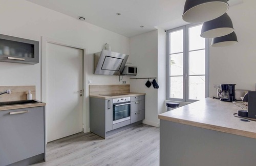 Hendaye Apartment | Charming Apartment with Garden, Terrace, and Garage in Central Hendaye