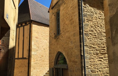 Sarlat-la-Caneda Historic Center House | charming house in the city médiéviale