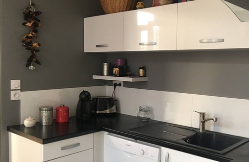 La Rochelle House | Charming Townhouse of 130 m2 With Patio of 40m2 - 10 min Walk From the Center