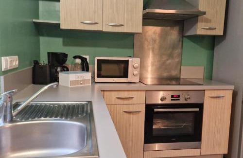 Aire-sur-l'Adour Apartment | Cocon' Aire Charmant appartement au calme, proche centre, wifi