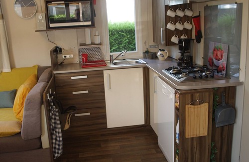 Les Mathes House | Comfortable mobile home for 4 to 8 people, in a peaceful natural setting.