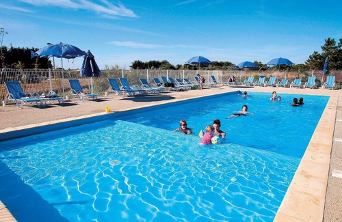 Saint-Pierre-d'Oleron Condo | Condo ∙ 1 bedroom ∙ 6 guests