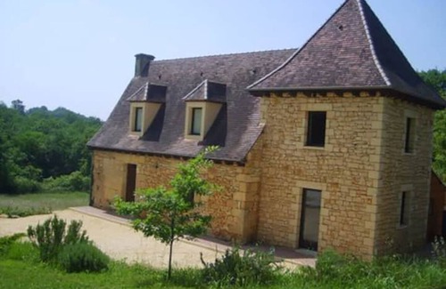 Castels House | Confortable Maison de Campagne Idéalement Située en Plein Coeur du Périgord Noir