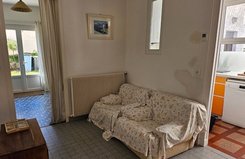 Arcachon House | Cozy 2-Bedroom House near Arcachon Center & Beach