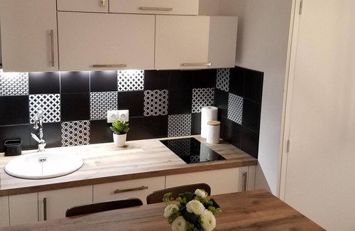 La Rochelle City Centre Apartment | Cozy T2 downtown - old harbor with terrace