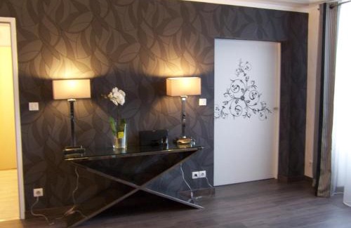 Roullet-Saint-Estephe Hotel | Domaine de Roullet