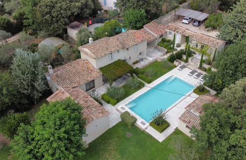 L'Isle-sur-la-Sorgue House | Double villa on the Canal de Carpentras - 5 Stars