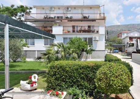 Podstrana Apartment | Dream Vacation