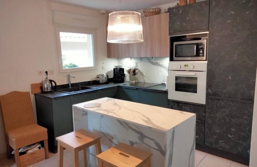 Lacanau-Ocean House | Eden Club by Interhome