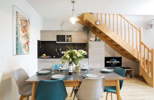 Biscarrosse Plage Apartment | Exceptional apartment ideally located - 1st line to sea - swimming pool - parking lot