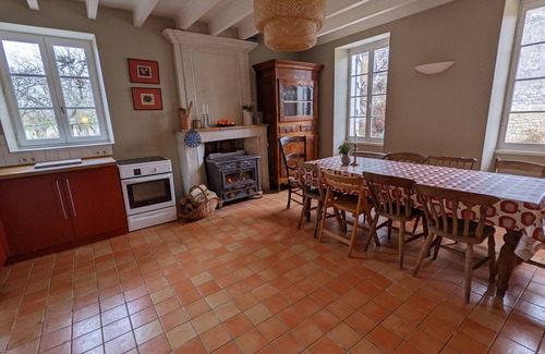 Saint-Ciers-du-Taillon House | Fabulous family French farm House with pool in quiet hamlet .