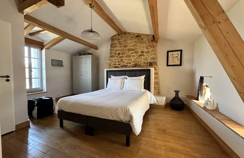Blanquefort-sur-Briolance House | 100 m² House ∙ 2 bedrooms ∙ 4 guests