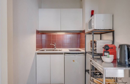Bordeaux Golden Triangle Apartment | 36 m² Apartment ∙ 1 bedroom ∙ 2 guests