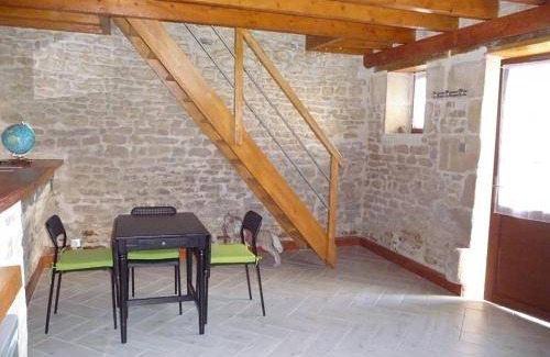 Saint-Georges-les-Baillargeaux Bed & Breakfast | 79 m² Bed and breakfast ∙ 3 bedrooms ∙ 9 guests