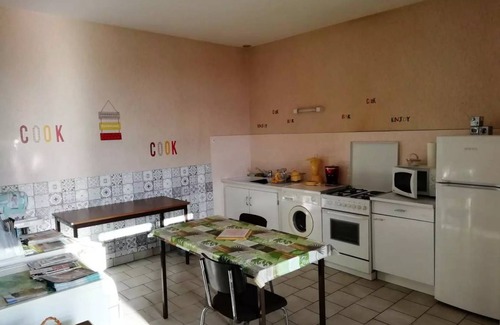 Saint-Hilaire-les-Courbes House | 66 m² House ∙ 1 bedroom ∙ 3 guests