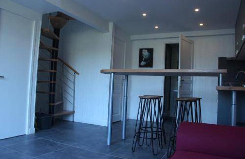 Saint-Philippe-dAiguille House | 72 m² House ∙ 3 guests