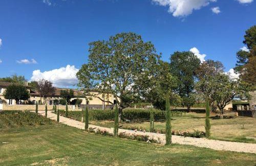Saint-Philippe-dAiguille House | 72 m² House ∙ 3 guests