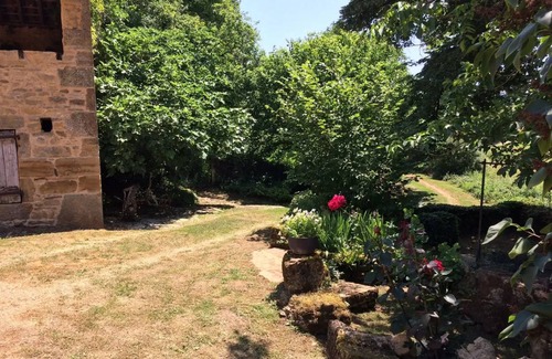 Saint-Sulpice-d'Excideuil House | 146 m² House ∙ 3 bedrooms ∙ 6 guests