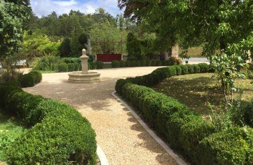 Sorges-et-Ligueux-en-Perigord Bed & Breakfast | 32 m² Bed and breakfast ∙ 2 guests
