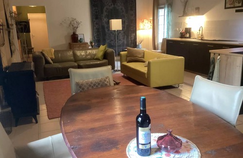 Sainte-Alvere-Saint-Laurent-les-Batons House | 100 m² House ∙ 2 bedrooms ∙ 4 guests