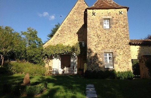Sainte-Alvere House | 200 m² House ∙ 4 bedrooms ∙ 8 guests