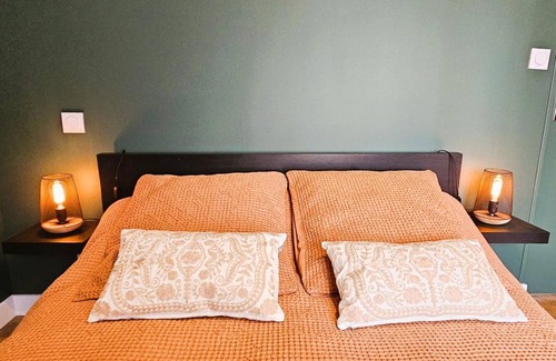 Salon-la-Tour House | Gîte ∙ 3 bedrooms ∙ 6 guests
