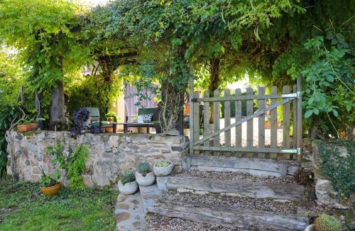 Ladignac le Long House | Gîte LA FORESTERIE