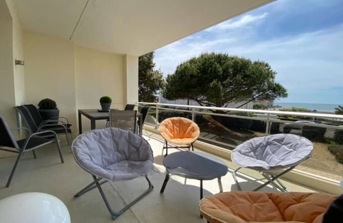 Pontaillac Apartment | Grand Appartement vue mer à Pontaillac128 m2 3 Chambres 1 Bureau