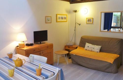 Lacanau-Ocean House | Holiday Home Golf de l'Ardilouse by Interhome