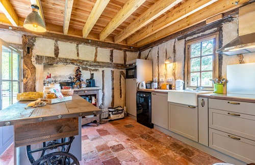 Trensacq House | Holiday Home "La Grange" with Shared Pool & Wi-Fi
