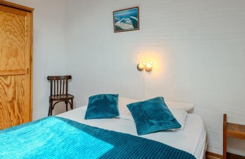 Mimizan-Plage House | Holiday Home Sicard-2 by Interhome