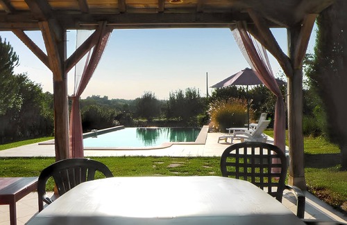 Issac Villa | Homerez - Charming Villa in Issac with Private Pool