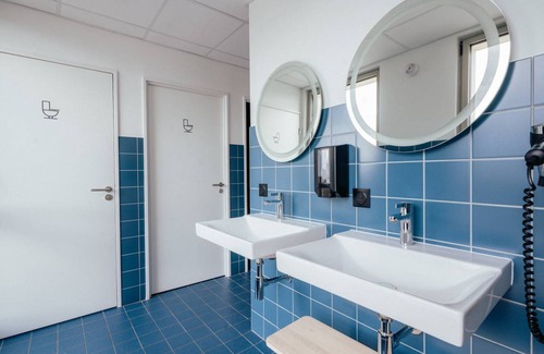 Saint Jean Station District Hostel | Hostel ∙ 8 guests