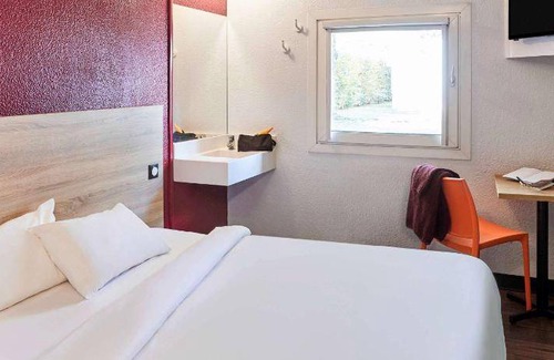 Lormont Hotel | Hotel ∙ 10 guests