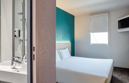 Chasseneuil-du-Poitou Hotel | hotelF1 Poitiers Nord Futuroscope