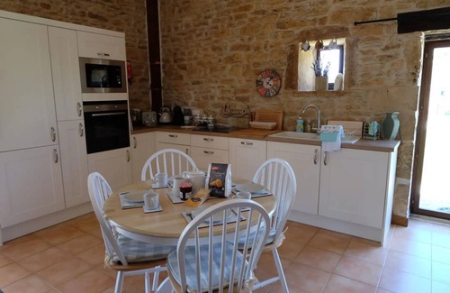 Maire-Levescault House | House ∙ 2 bedrooms ∙ 5 guests