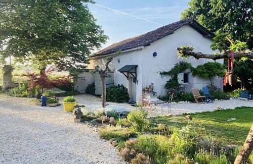 Ronsenac House | House ∙ 2 bedrooms ∙ 4 guests