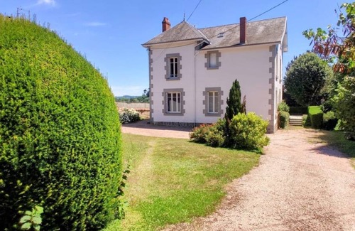 Auzances House | House ∙ 4 bedrooms ∙ 11 guests