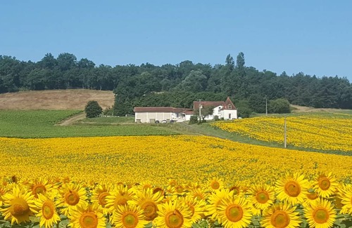 Courgeac House | House ∙ 9 bedrooms ∙ 19 guests
