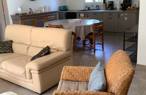 Saint-Georges-d'Oleron House | House for 8 people with private pool, close to the sea, free WIFI