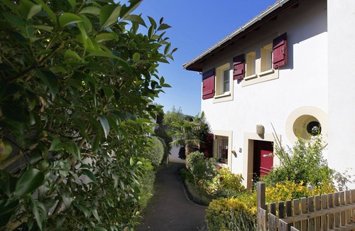 Hendaye House | house/villa - Hendaya with swimming pool