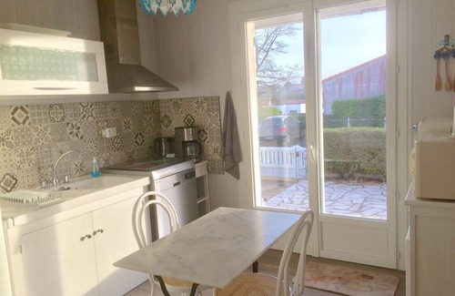 Vaux-sur-Mer House | House with garden near Pontaillac beach (surf school + casino)