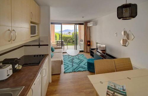 La Croix des Gardes Apartment | IMMOGROOM - 2 Rooms - Renovated - Pool - Air conditioning - Parking -